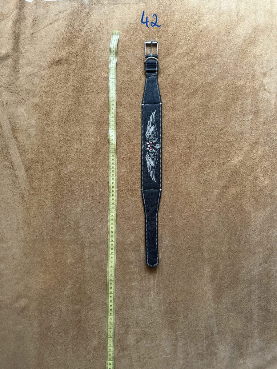 Halsband 42
